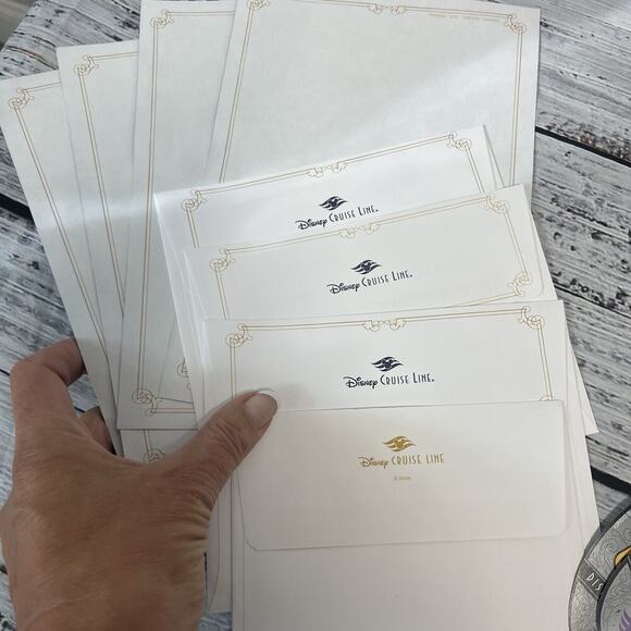 Disney Cruise Line Surprise Gift Set Stationary Pens Postcards Luggage Tags - Picture 5 of 10